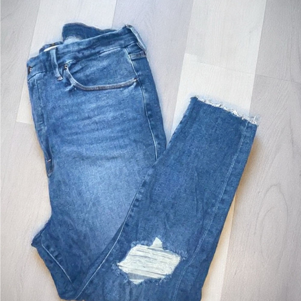 Good American Blue Distressed NWOT